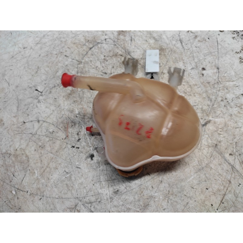 Recambio de deposito expansion para opel corsa d selective referencia OEM IAM 55702164 - Blanco 3