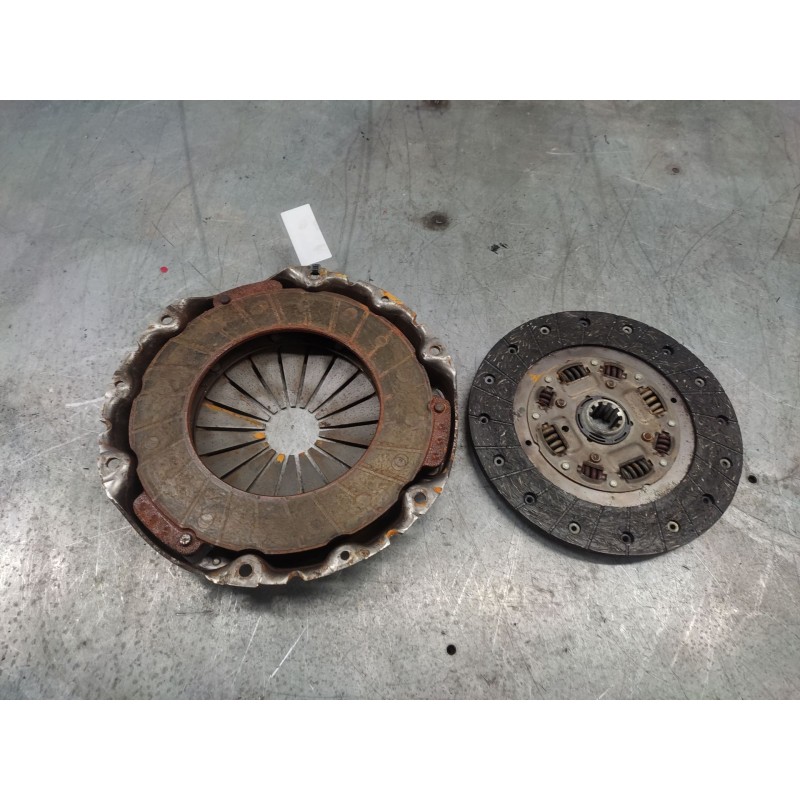 Recambio de kit embrague para nissan patrol (k/w260) corto ta referencia OEM IAM - Blanco 2
