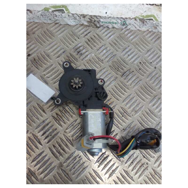 Recambio de motor elevalunas delantero derecho para man tg - a 18.460 fg / bb (e3/e4) l referencia OEM IAM 81286016143 - Blanco 3