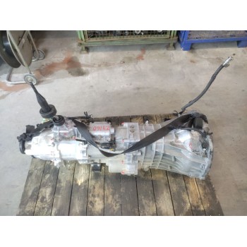 Recambio de caja cambios para kia sorento i (jc) 2.5 crdi referencia OEM IAM 6310914 DN1 A03800