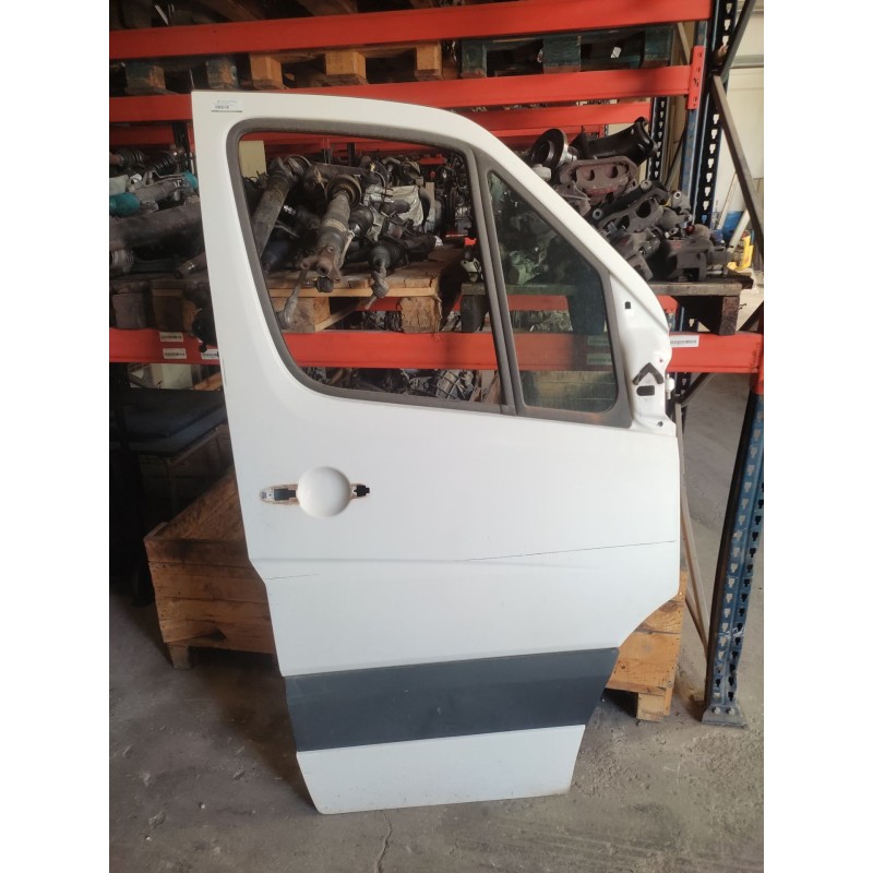 Recambio de puerta delantera derecha para volkswagen crafter combi (2e) combi 35 batalla mediana con techo alto referencia OEM I