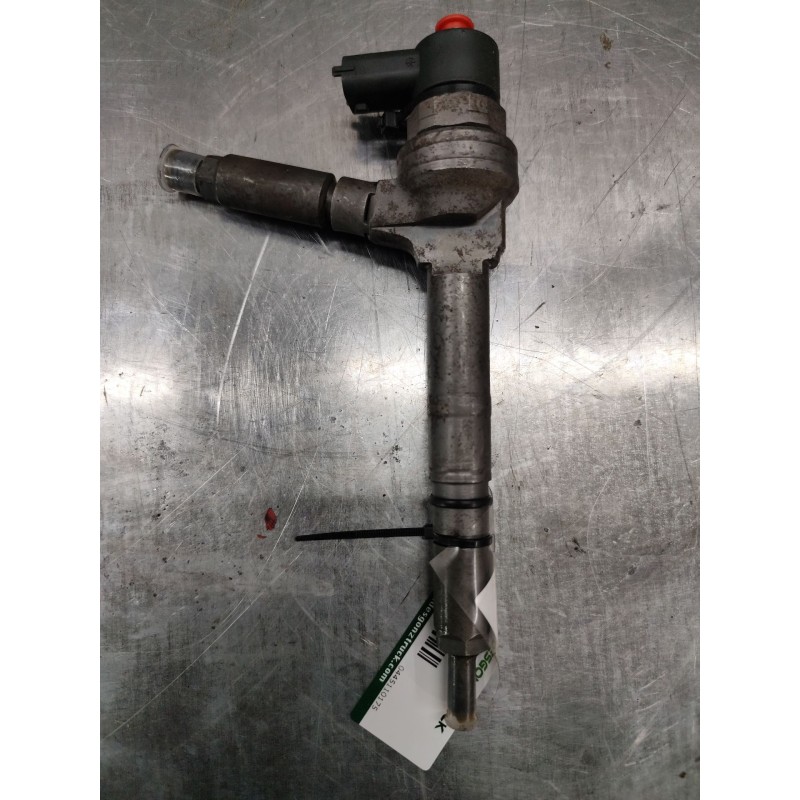 Recambio de inyector para opel astra h berlina cosmo referencia OEM IAM 0445110175 2