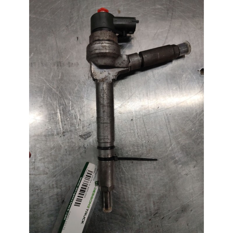 Recambio de inyector para opel astra h berlina cosmo referencia OEM IAM 0445110175 3