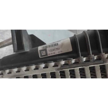Recambio de intercooler para opel insignia berlina cosmo referencia OEM IAM 13241751  