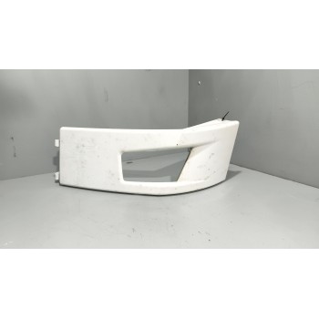 Recambio de moldura para renault serie t 10.8 diesel referencia OEM IAM 82706550  
