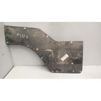 Recambio de guarnecido puerta delantera derecha para nissan trucks eco-t eco-t 135 referencia OEM IAM 80900d6200  