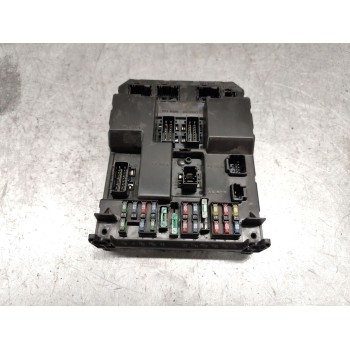 CAJA RELES / FUSIBLES 9651197580 BSI