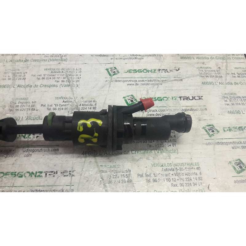 Recambio de bombin embrague para peugeot 207 sw confort referencia OEM IAM - Blanco 3