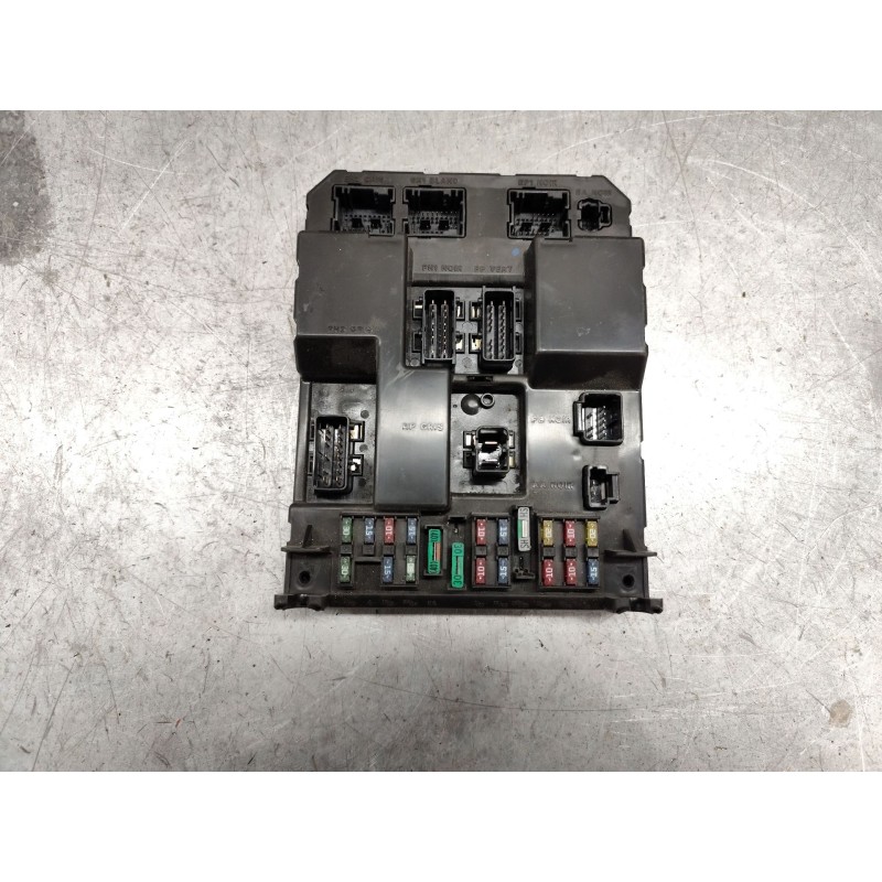 Recambio de caja reles / fusibles para peugeot 307 (s1) xt referencia OEM IAM 9651197580  BSI - Azul 4