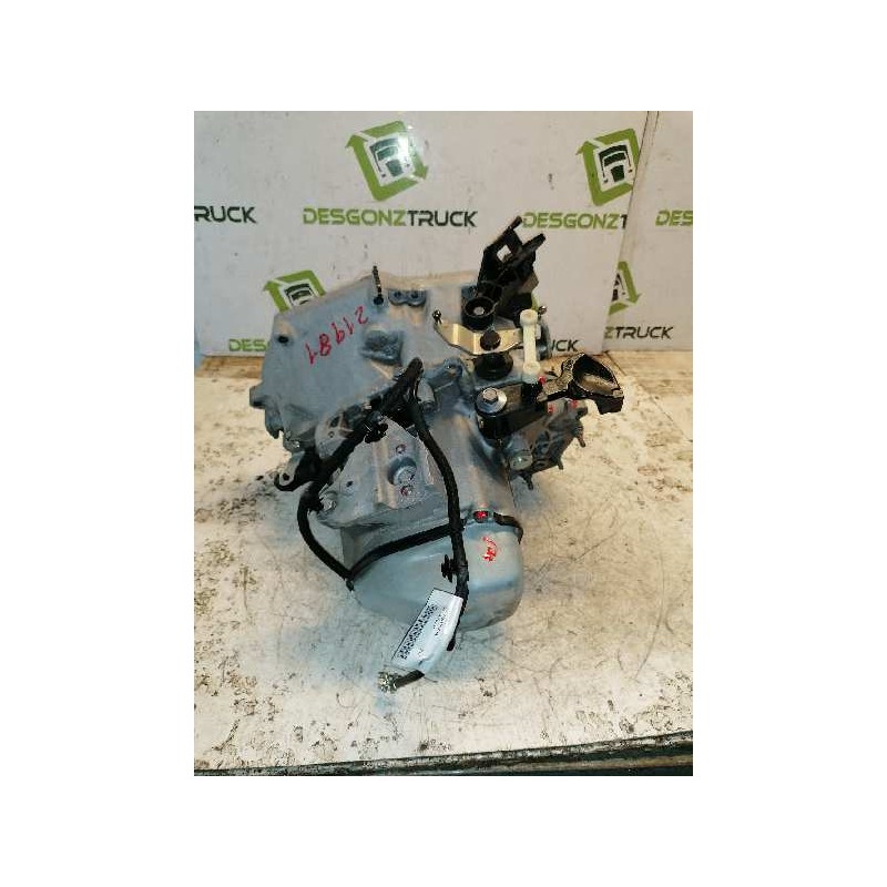 Recambio de caja cambios para peugeot 208 style referencia OEM IAM 20A701 4