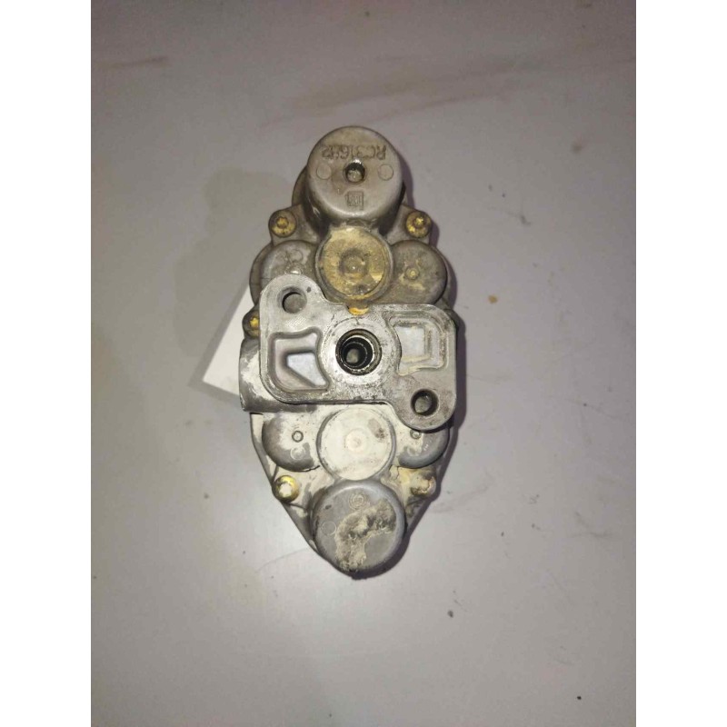 Recambio de valvula aire para iveco eurotech (mp) 10.3 diesel referencia OEM IAM AE4502 K011931 VALVULA CUADRUPLE - Blanco 3