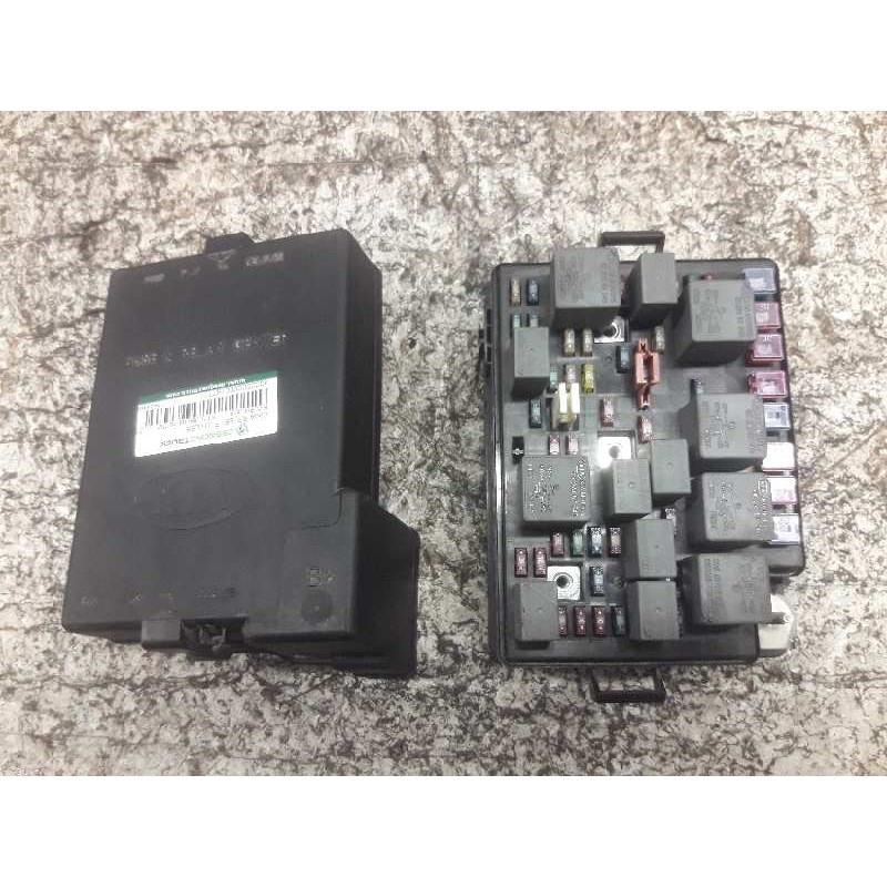Recambio de caja reles / fusibles para kia shuma ii 1.6 ls berlina portón referencia OEM IAM 15424198 DELPHI - Azul 3