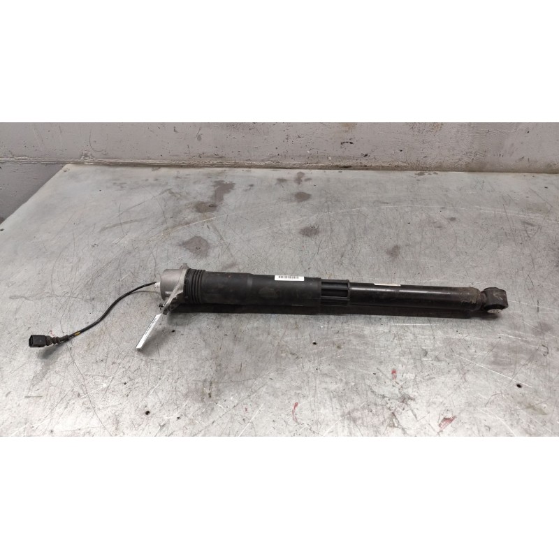 Recambio de amortiguador trasero para skoda scala (nw1) 1.5 tsi referencia OEM IAM 0512037BM  