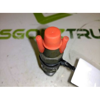 Recambio de inyector para peugeot 106 (s2) kid d referencia OEM IAM 643871 KCA20S106 
