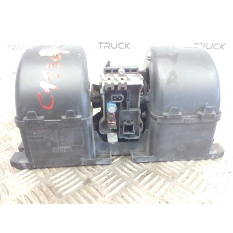 Recambio de motor calefaccion para man tg - a 18.460 fg / bb (e3/e4) l referencia OEM IAM - Blanco 2