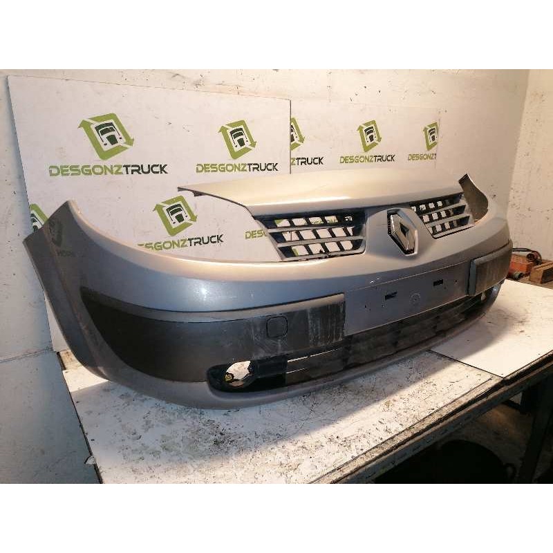 Recambio de paragolpes delantero para renault scenic ii confort authentique referencia OEM IAM - Gris 2