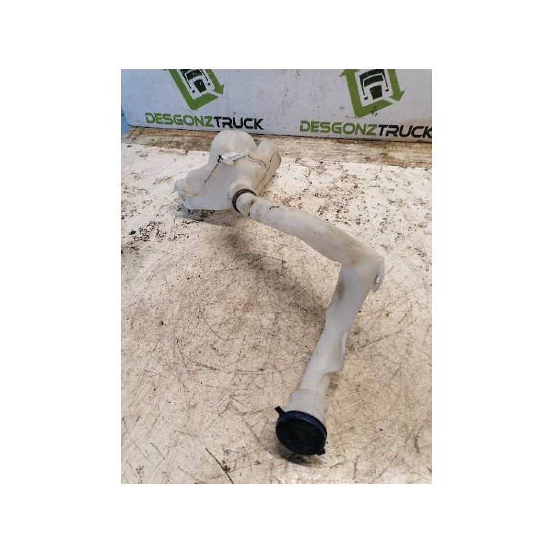 Recambio de deposito limpia para peugeot 208 style referencia OEM IAM 9683988680 2