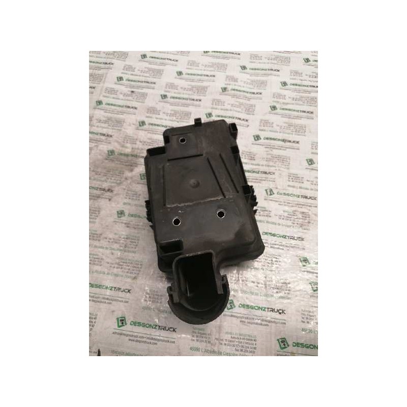 Recambio de soporte para iveco daily config. paquetería cabina simple 35s... batalla 3750 referencia OEM IAM 69500825 - Blanco 2