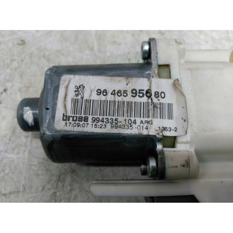 Recambio de motor elevalunas trasero izquierdo para peugeot 407 sport referencia OEM IAM 9646595680 - Blanco 2