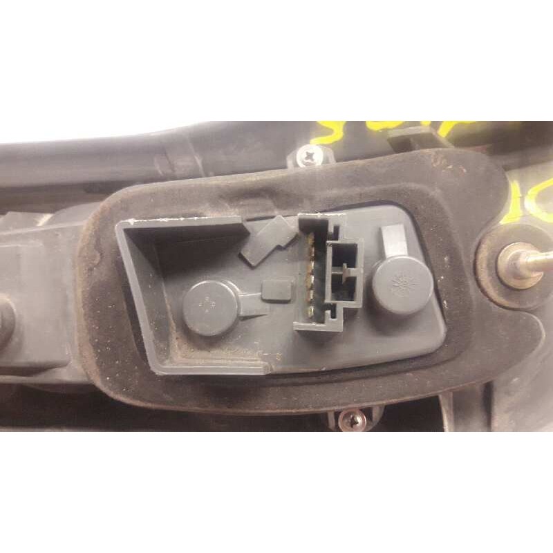 Recambio de piloto trasero derecho para fiat punto berl. (176) 55 s referencia OEM IAM 7730722 4