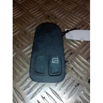 MANDO ELEVALUNAS DELANTERO DERECHO 1693129 