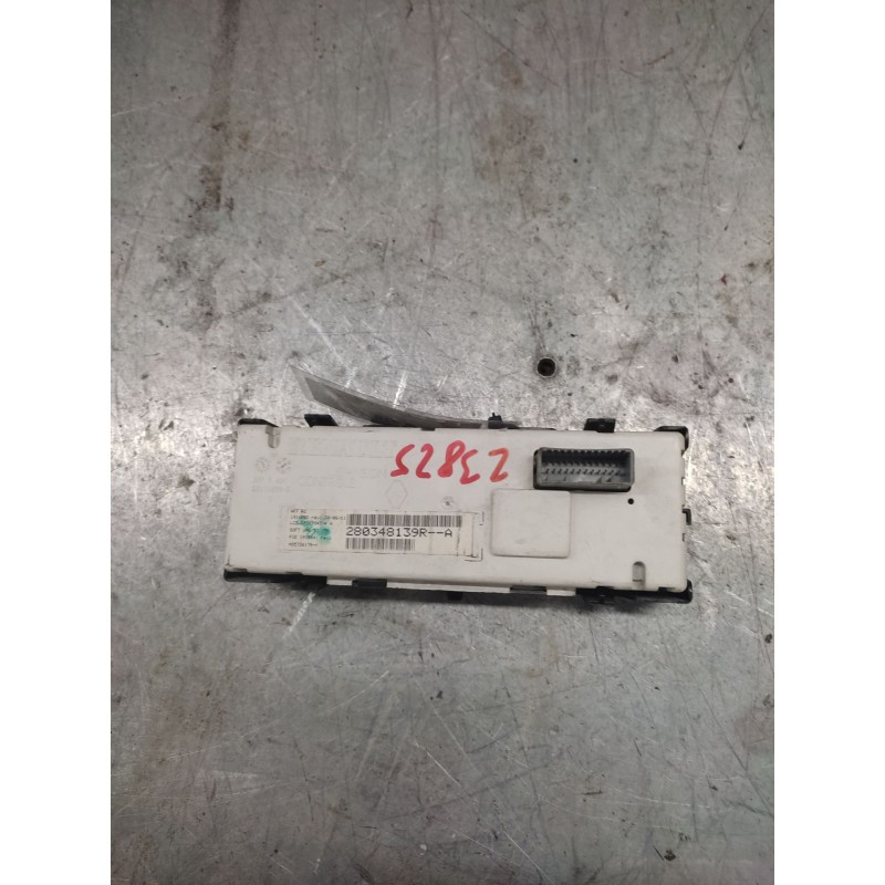 Recambio de pantalla multifuncion para renault kangoo dynamique referencia OEM IAM 280348139R - Blanco 2