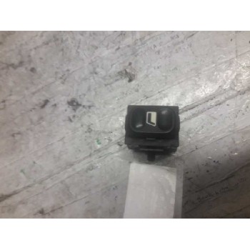 MANDO ELEVALUNAS DELANTERO DERECHO 5 PINS 