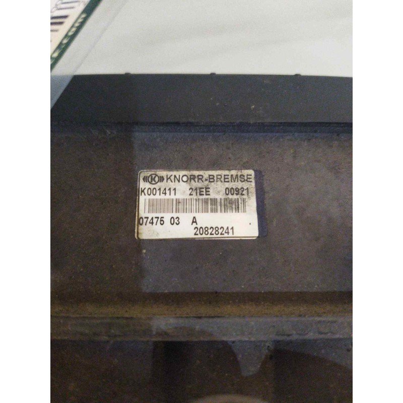 Recambio de valvula aire para renault premium route 2006 10.8 diesel referencia OEM IAM 20828241 K001411 VALVULA EBS MODULADOR D - Blanco 2