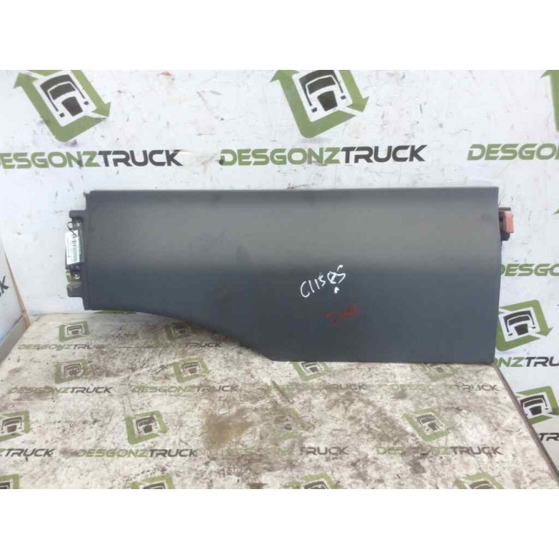 Recambio de moldura trasera cabina para man tg - a 18.xxx 10.5 diesel referencia OEM IAM 81615100409  IZQUIERDA