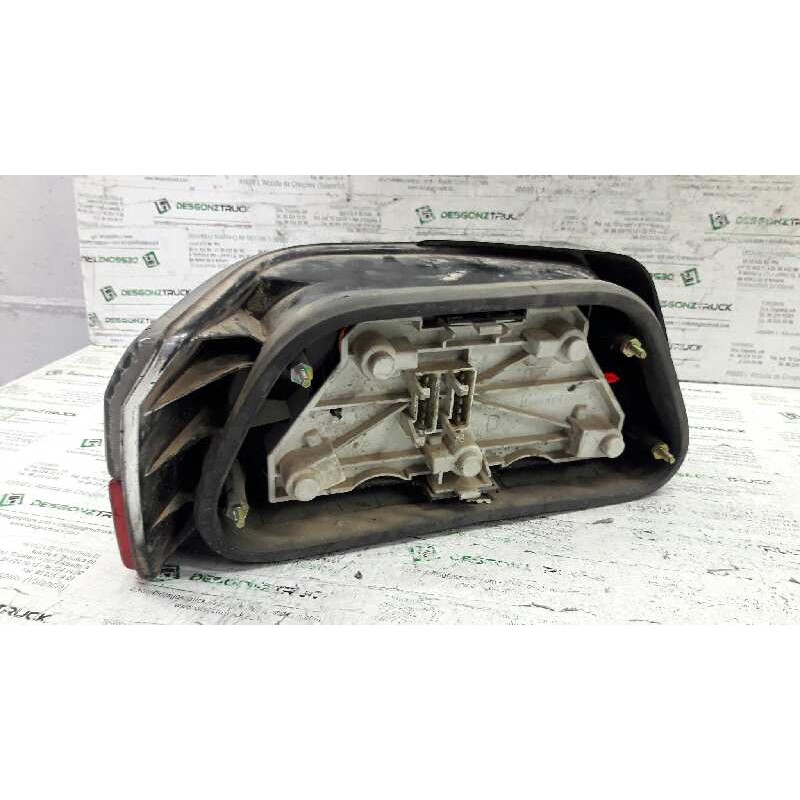 Recambio de piloto trasero derecho para peugeot 605 sli referencia OEM IAM 2