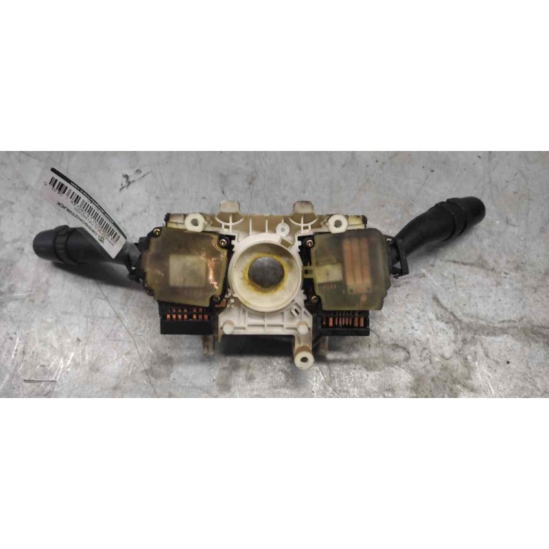 Recambio de mando multifuncion para kia sorento 2.5 crdi ex referencia OEM IAM 2