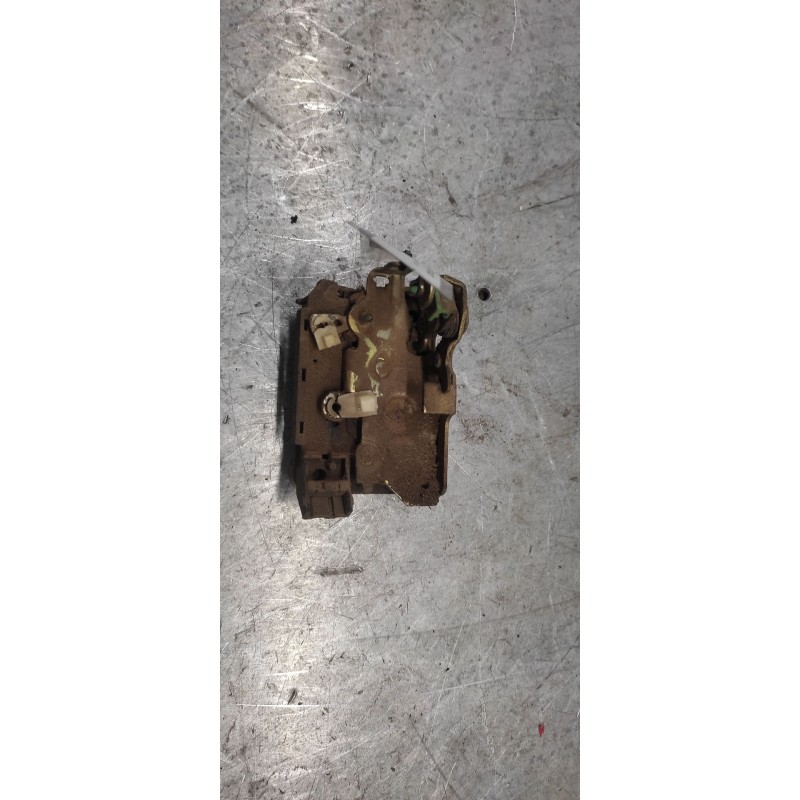 Recambio de cerradura puerta delantera derecha para renault rapid/express (f40) 1.9 d familiar (f40p) referencia OEM IAM   