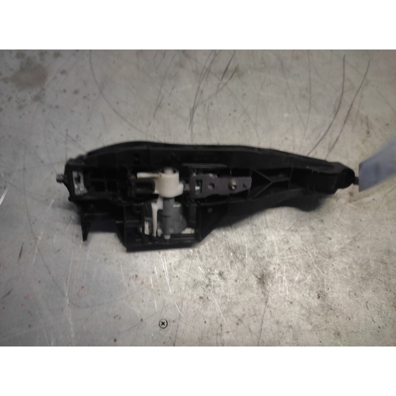 Recambio de maneta exterior trasera derecha para peugeot 208 style referencia OEM IAM 9672961080 2
