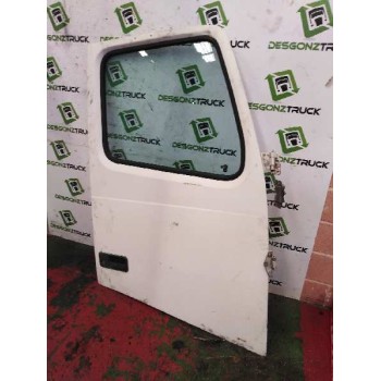 PUERTA DELANTERA DERECHA 