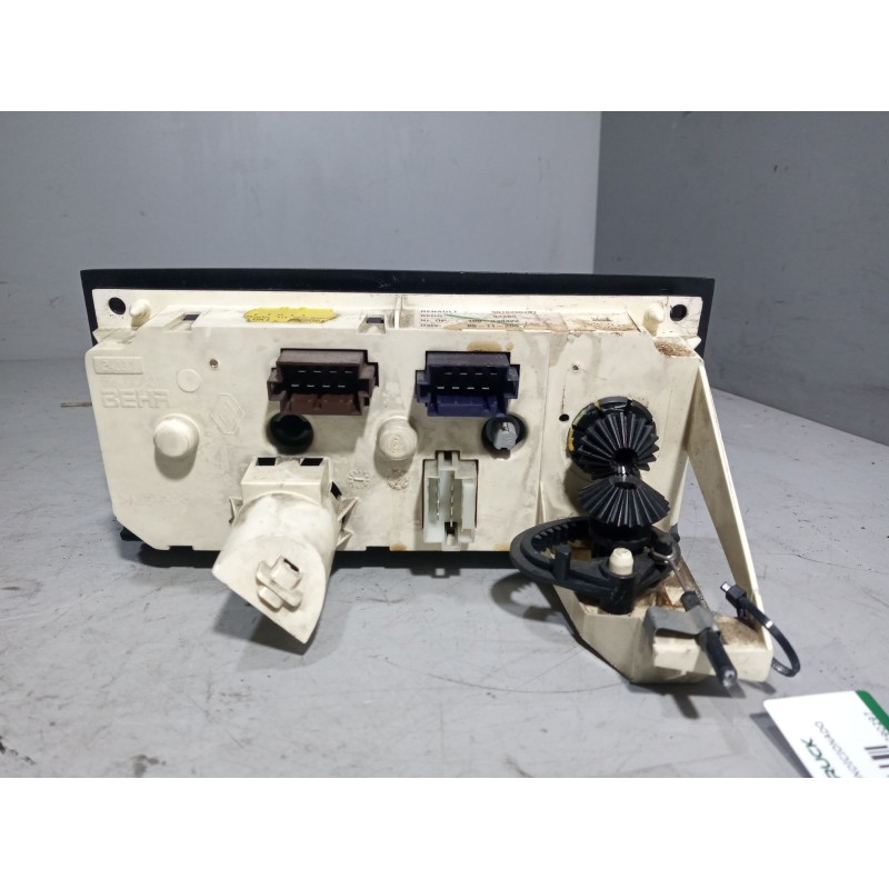 Recambio de mando calefaccion / aire acondicionado para renault magnum ab 2005 12.8 diesel referencia OEM IAM 5010290297 - Gris 3