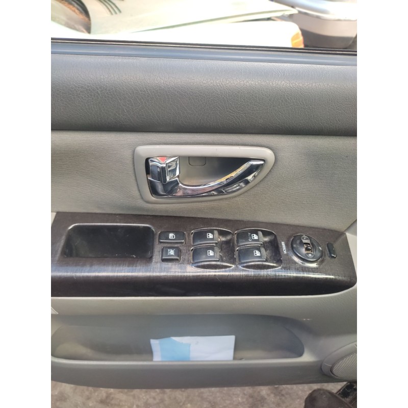 Recambio de mando elevalunas delantero izquierdo para kia sorento i (jc) 2.5 crdi referencia OEM IAM 935703E3308Y  