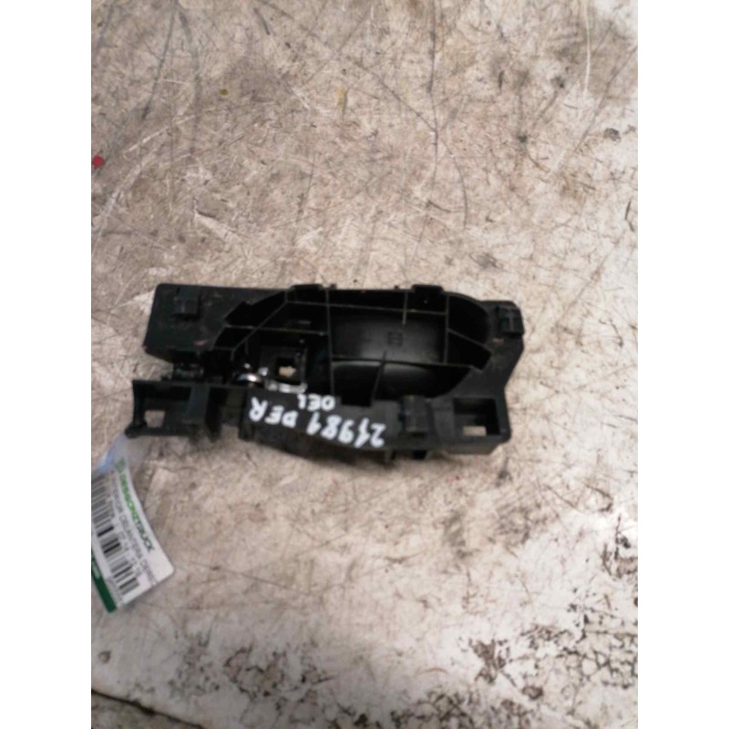 Recambio de maneta interior delantera derecha para peugeot 208 style referencia OEM IAM 96555516 2