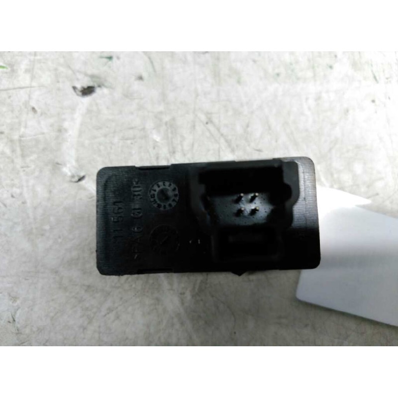 Recambio de mando elevalunas trasero derecho para peugeot 407 sport referencia OEM IAM 96360166XT - Blanco 2