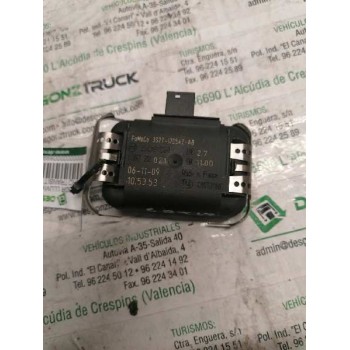 SENSOR LLUVIA 3S7T17D547AB 3 PINS BOSCH