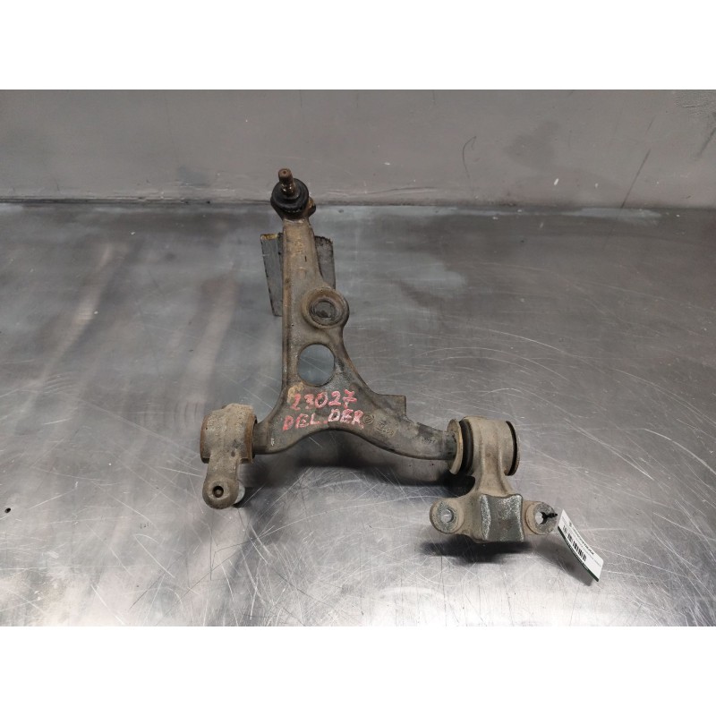 Recambio de brazo suspension inferior delantero derecho para citroën jumpy 2.0 hdi sx familiar (5/6 asientos) referencia OEM IAM - Blanco