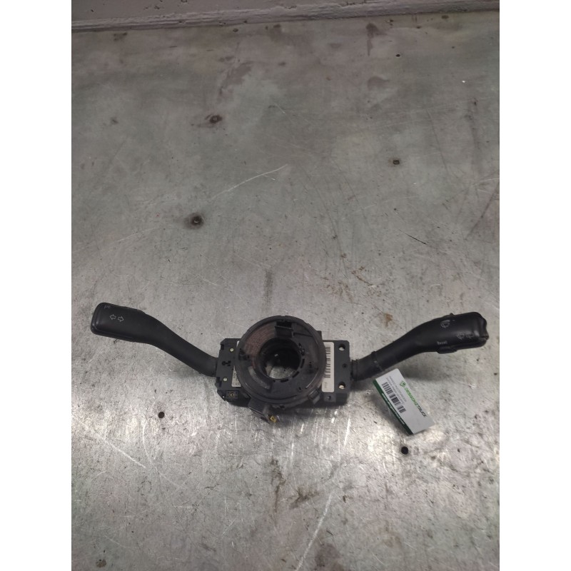 Recambio de mando multifuncion para skoda fabia (6y2/6y3) classic referencia OEM IAM 8L0953513G  