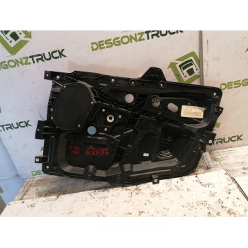 ELEVALUNAS DELANTERO DERECHO 2S61A045H16A 