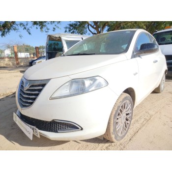 lancia ypsilon (312_) del año 2014