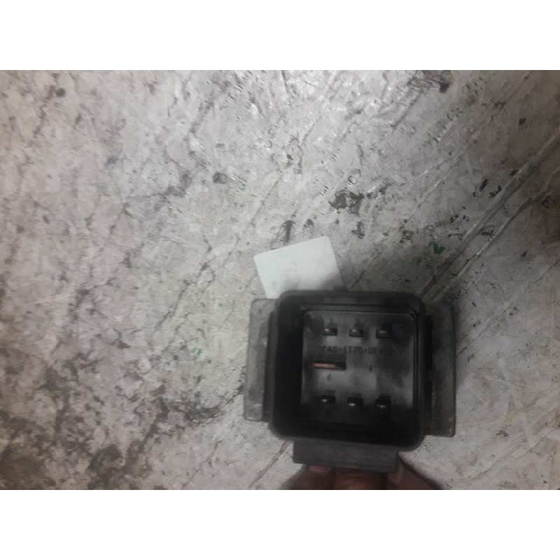 Recambio de caja precalentamiento para peugeot partner (s2) combi plus referencia OEM IAM  7 PINS - Blanco 2