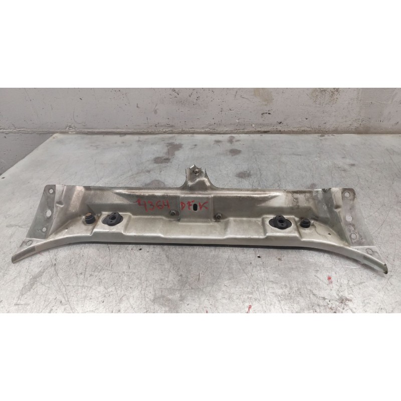 Recambio de travesaño superior para chrysler pt cruiser (pt) referencia OEM IAM 509ACB151 - Gris 2
