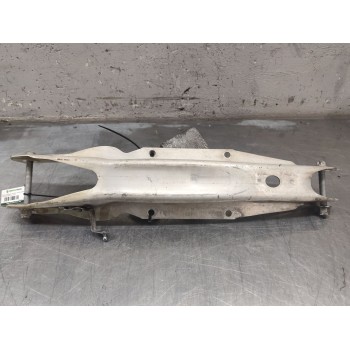 BRAZO SUSPENSION INFERIOR TRASERO DERECHO A2473523700 