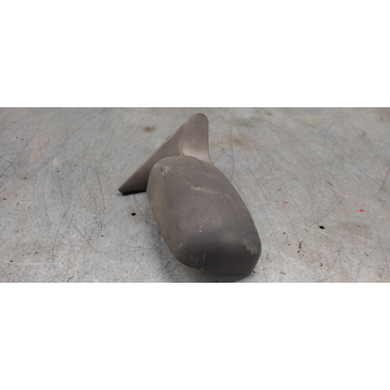 Recambio de retrovisor derecho para renault rapid/express (f40) 1.9 d familiar (f40p) referencia OEM IAM   