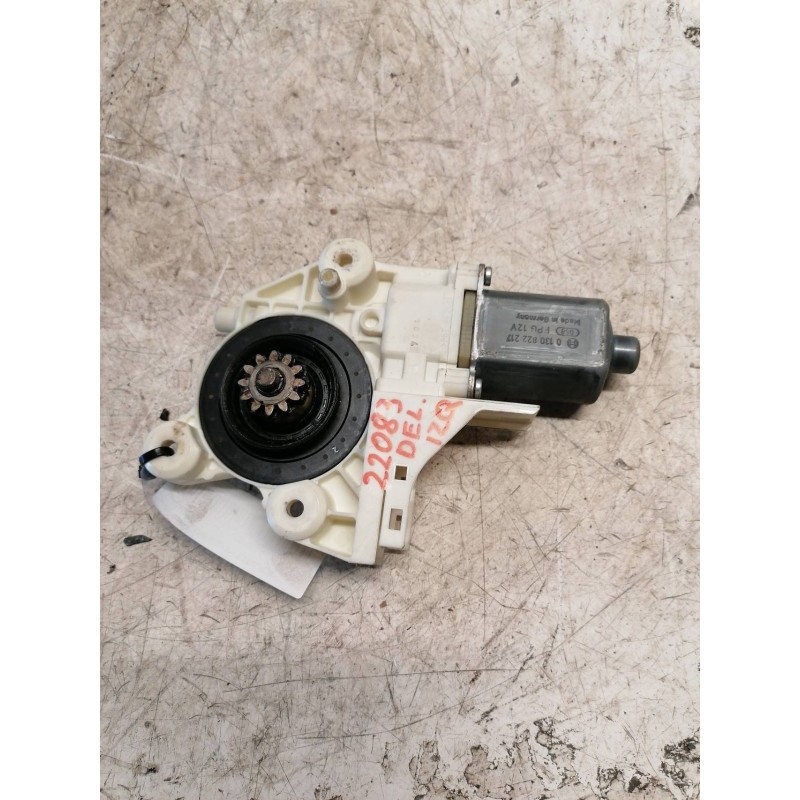 Recambio de motor elevalunas delantero izquierdo para ford focus lim. (cb4) titanium referencia OEM IAM 0130822217 4M5T14A389 - Blanco 2