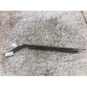 Recambio de brazo limpia delantero izquierdo para land rover discovery (lt) td5 referencia OEM IAM   