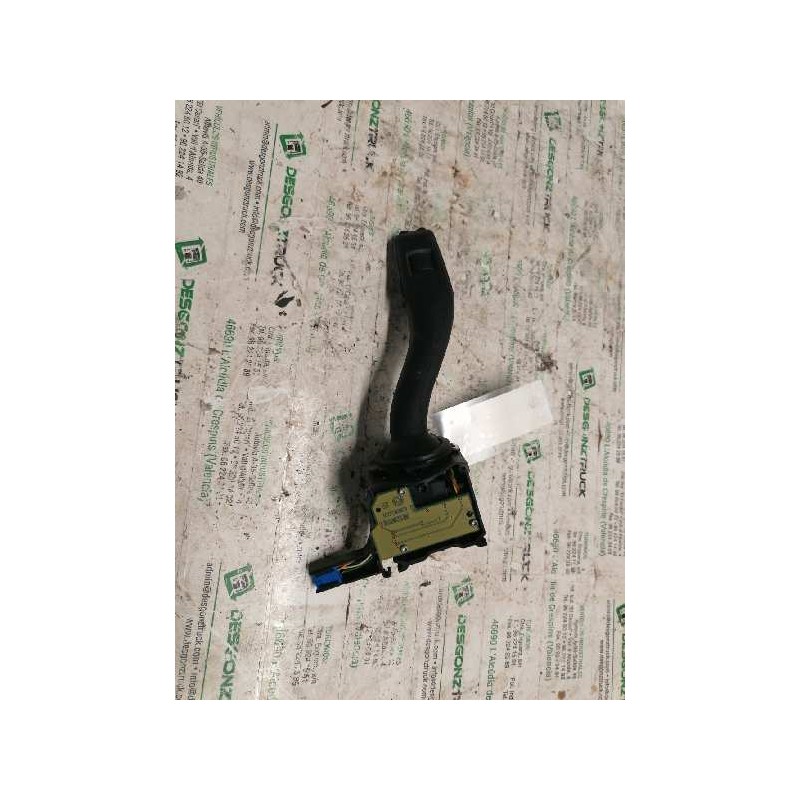 Recambio de mando limpia para audi a3 (8p) 1.9 tdi referencia OEM IAM 8P0953519A - Negro 3